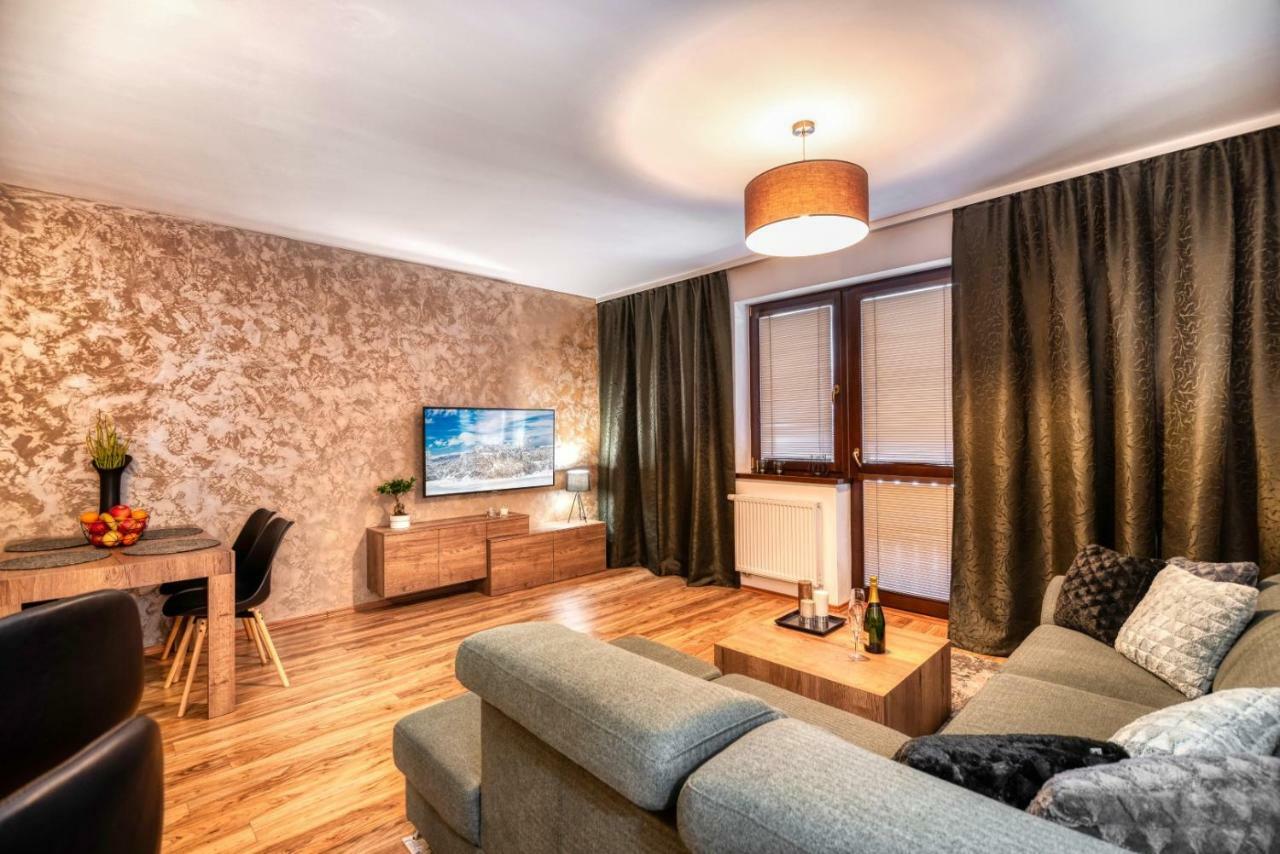 Apartman Lio - Free Garage Parking Tatranska Lomnica Luaran gambar