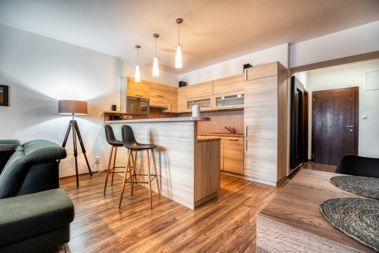 Apartman Lio - Free Garage Parking Tatranska Lomnica Luaran gambar